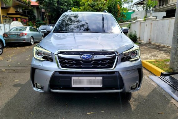 Silver Subaru Forester 2017 for sale in Automatic