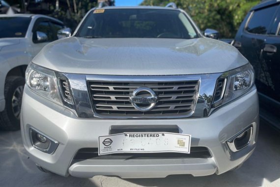 Silver Nissan Navara 2020 for sale in Automatic