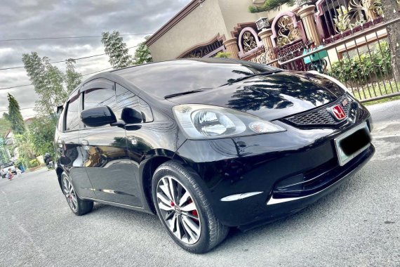 Sell Black 2009 Honda Jazz in Las Piñas