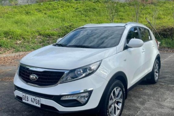 Pearl White Kia Sportage 2015 for sale in Automatic