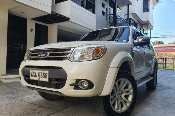 Sell White 2015 Ford Everest in Quezon City