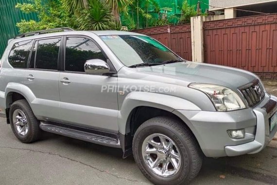 Sell 2nd hand 2004 Toyota Prado SUV in Brightsilver Dubai version, V6