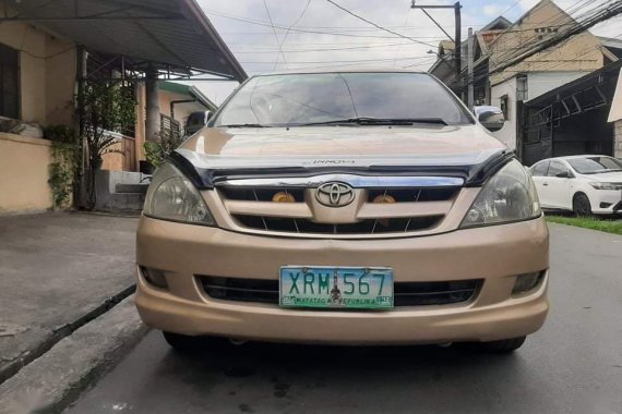 Beige Toyota Innova 2006 for sale in Automatic