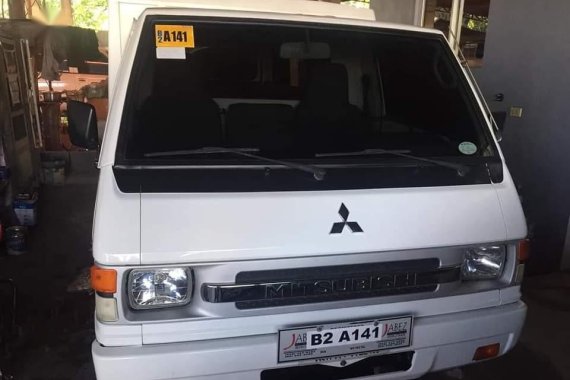 White Mitsubishi L300 2017 for sale in Imus