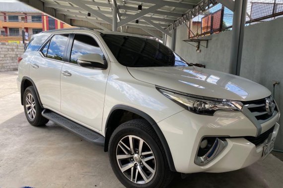 Pearl White Toyota Fortuner 2016 for sale in San Fernando