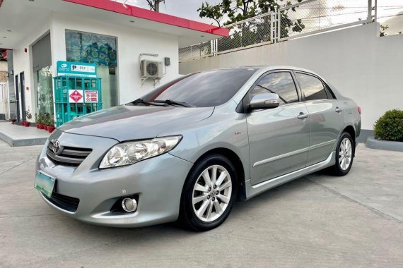 Silver Toyota Corolla Altis 2010 for sale in Automatic