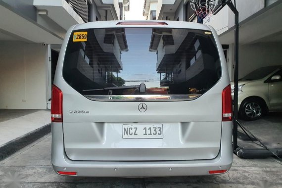 Silver Mercedes-Benz V-Class 2017 for sale in Quezon