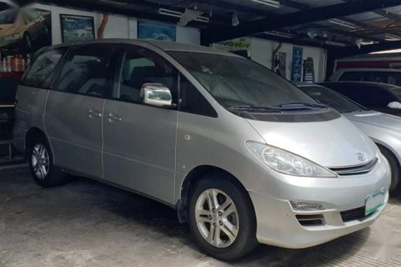 Selling Silver Toyota Previa 2005 in Quezon City