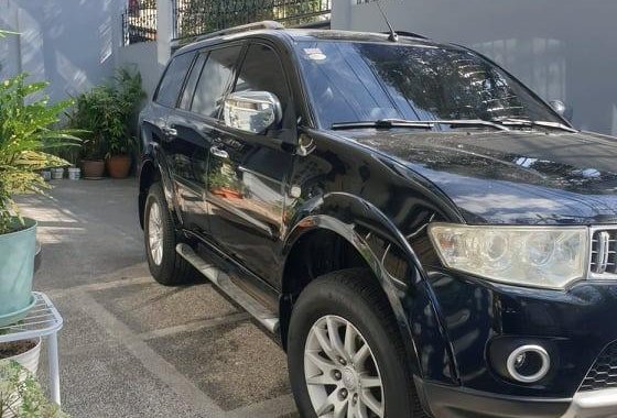 Selling Black Mitsubishi Montero 2009 in Malabon