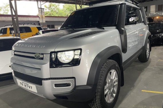 Selling Silver Land Rover Defender 2022 in Pasig