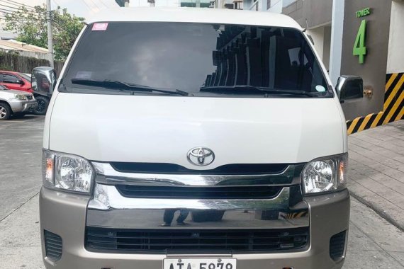 Selling Pearl White Toyota Hiace 2015 in Quezon