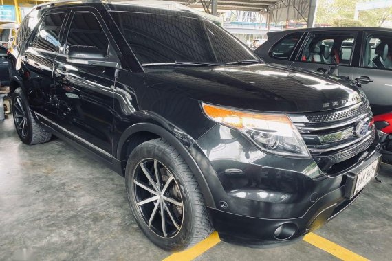 Selling Black Ford Explorer 2014 in Manila