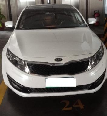 Pearl White Kia Optima 2014 for sale in Manila