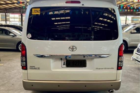 Pearl White Toyota Hiace 2015 for sale in Quezon