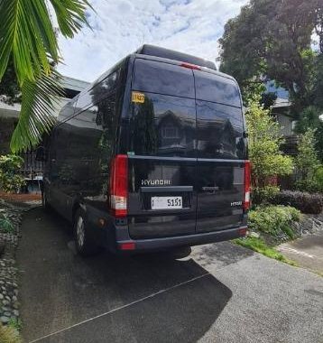 Grey Hyundai H350 2018 for sale in Quezon 