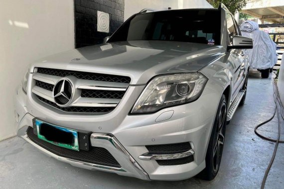 Selling Pearl White Mercedes-Benz Glk-Class 2013 in Las Piñas