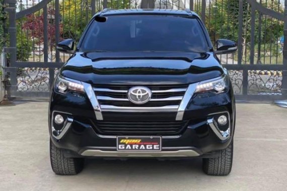 Black Toyota Fortuner 2017 for sale in Quezon