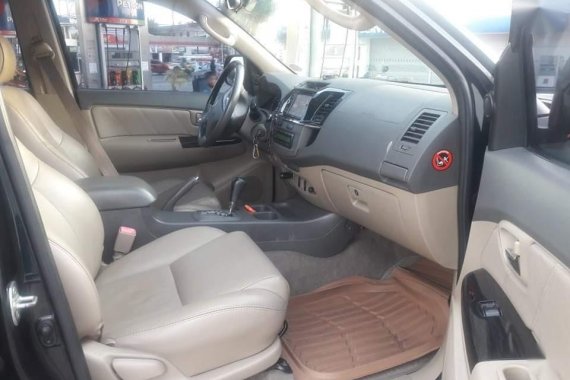 Black Toyota Fortuner 2013 for sale in Santa Rosa