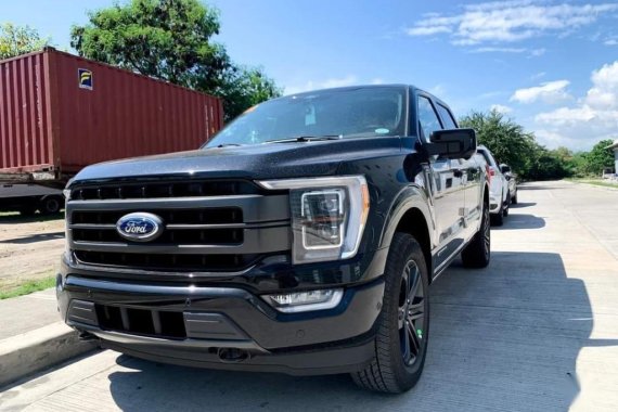 Selling Black Ford F-150 2022 in Manila