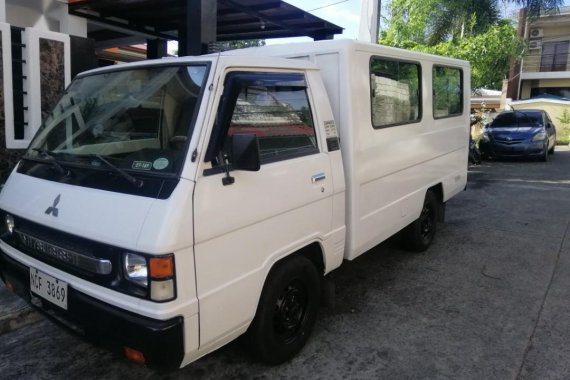 White Mitsubishi L300 2016 for sale in Cainta