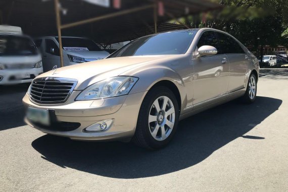 Pearl White Mercedes-Benz S-Class 2008 for sale in Pasig