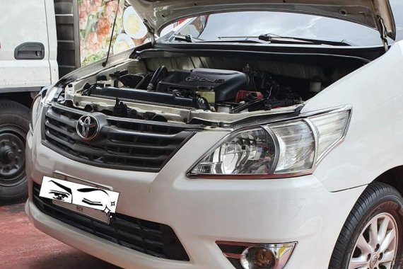 Selling White Toyota Innova 2015 in Marikina