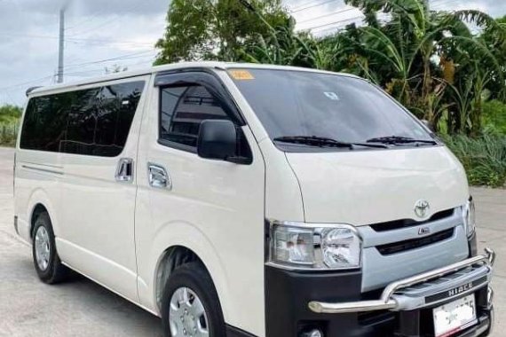 White Toyota Hiace 2019 for sale in Imus