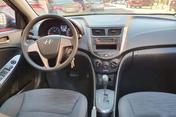 Selling Red Hyundai Accent 2018 in Pasig