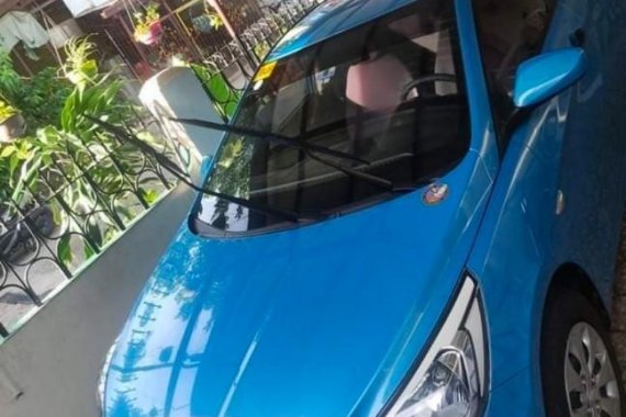 Selling Blue Hyundai Accent 2018 in Caloocan