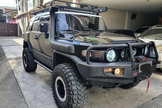 Black Toyota Fj Cruiser 2009 for sale in Quezon City