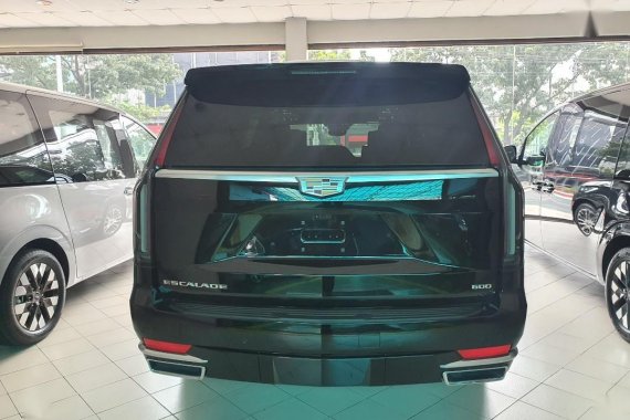 Selling Black Cadillac Escalade 2022 in Quezon
