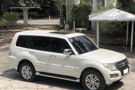 White Mitsubishi Pajero 2015 for sale in San Mateo