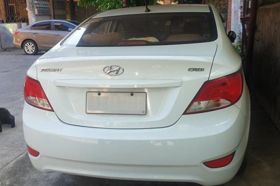 White Hyundai Accent 2016 for sale in Muntinlupa