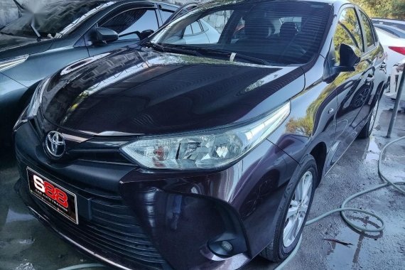 Selling Red Toyota Vios 2021 in Quezon 