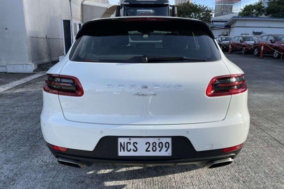 White Porsche Macan 2019 for sale in Pasig