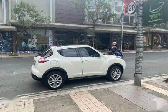 Selling Pearl White Nissan Juke 2018 in Mandaluyong