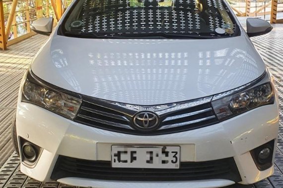 Pearl White Toyota Corolla altis 2016 for sale in Pasay