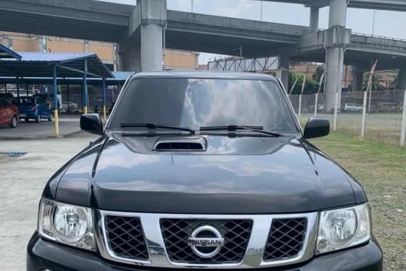 Black Nissan Patrol 2012 for sale in Automatic