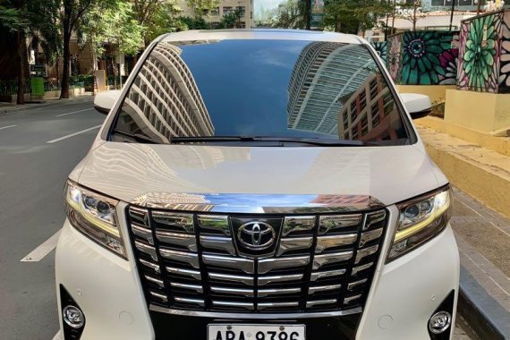 Sell Pearl White 2016 Toyota Alphard in Manila