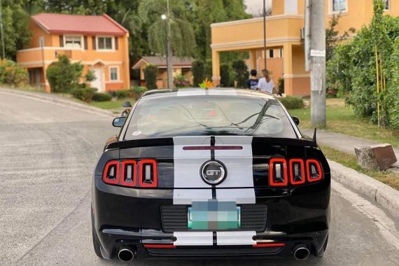 Black Ford Mustang 2013 for sale in Automatic