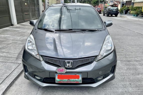 Grey Honda Jazz 2012 for sale in Automatic