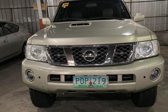 Selling Silver Nissan Patrol 2011 in Pasig