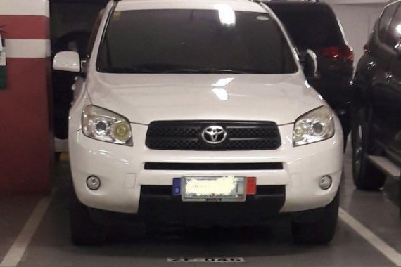 Sell White 2007 Toyota Rav4 in Quezon City