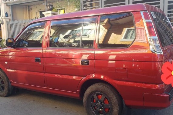 Selling Red Mitsubishi Adventure 2011 in Manila