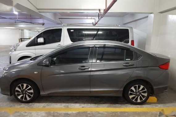 Grey Honda City 2017 for sale in Manual