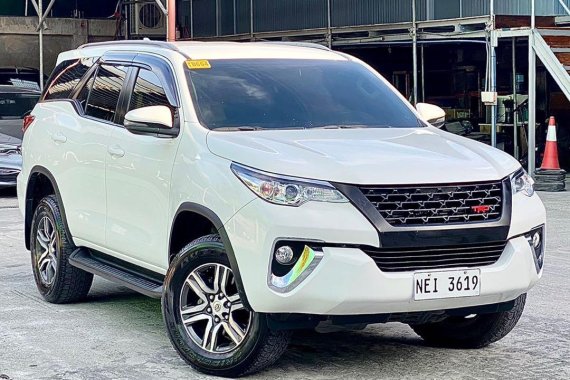 Selling White Toyota Fortuner 2019 in Parañaque