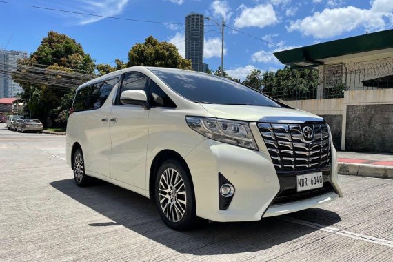 Selling Pearl White Toyota Alphard 2016 in Quezon City