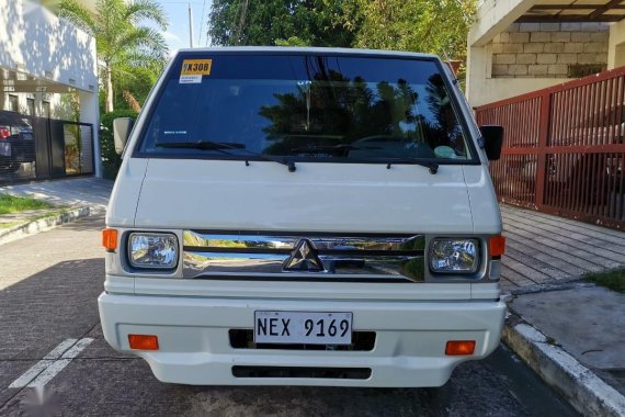 White Mitsubishi L300 2020 for sale in Paranaque 