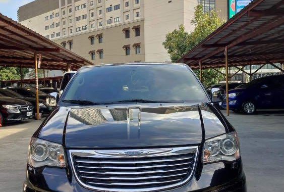 Black Chrysler Town And Country 2012 for sale in Pasig 