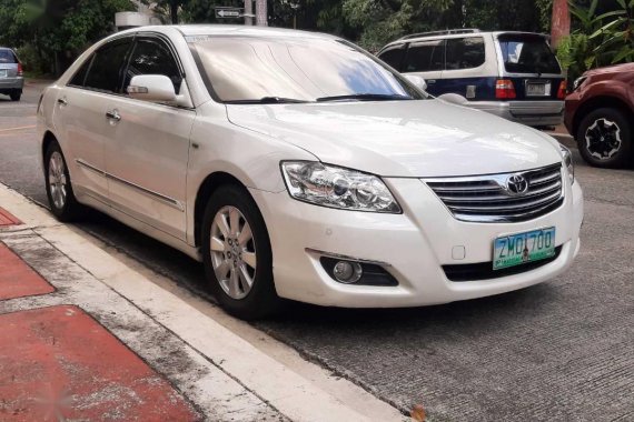 Selling Pearl White Toyota Camry 2008 in Quezon
